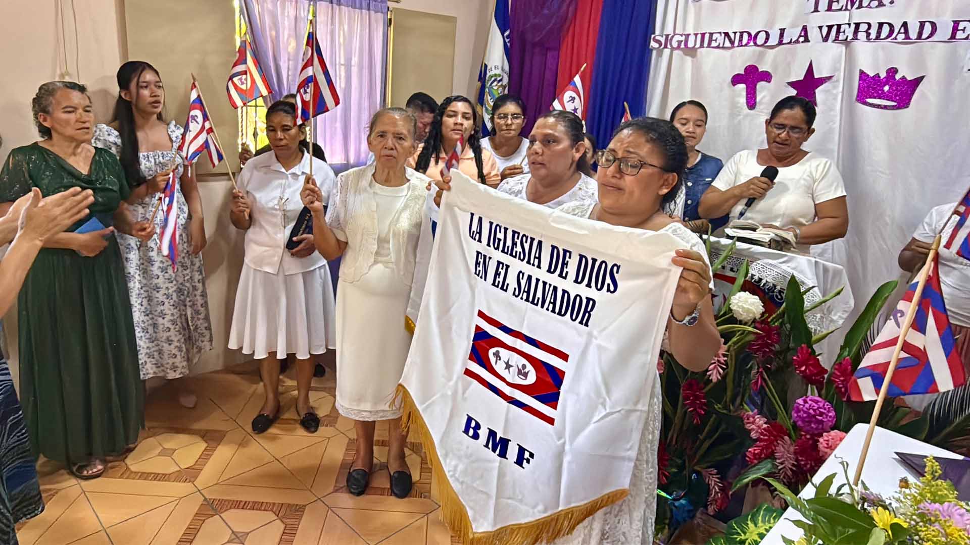 Featured image for “Los miembros se reúnen para la Convención Nacional en El Salvador”