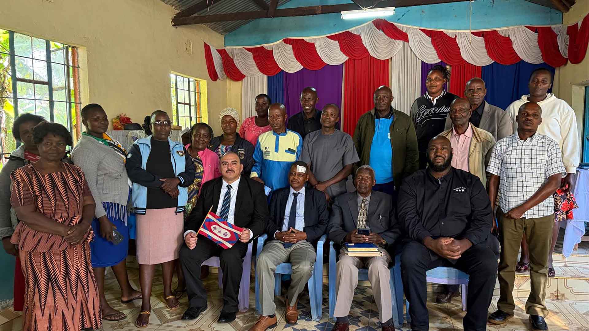 Featured image for “El IEB inspira, instruye y da la bienvenida a nuevos miembros por Pacto”